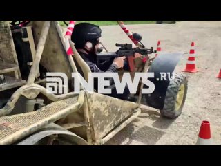 Силовики проводят тренировки на багги в Чечне