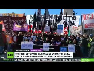 Gremios argentinos realizan un paro nacional de 24 horas contra ajustes de Milei