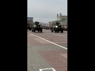 По главной площади республики прошел символ мощи и совершенства советской боевой техники Великой Отечественной войны, легендарны