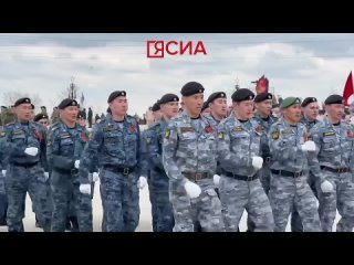 Военно-патриотический парад проходит в Якутске в рамках празднования Дня Победы