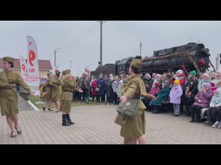 День Победы на перроне Сольвычегодска