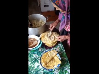 Моей бабушке 92 года и она сама досих пор готовит во