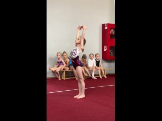 Видео от Спортивная гимнастика для детей в Видном