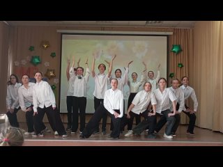 Танцевальный номер от команды лицея на фестивале «Сибириада. Шаг в мечту» 2024 года
