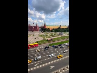 Как вам отель с таким видом на самый центр Москвы___Больше столицы ---- _moscow_lenta __-- ТТ _ photo_robot(MP4).mp4