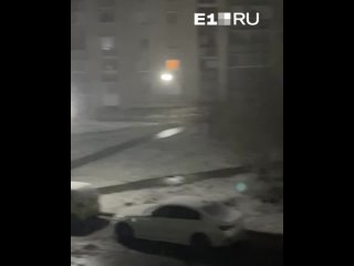 Уральские города завалило снегом