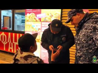 👮♂ Полиция нагрянула на ночную тусовку в районе пляжа Юбилейный  В отделе полиции №4 УМВД Владивостока прошло... (видео)