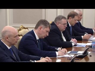 Всероссийское онлайн-голосование за объекты благоустройства установило новый рекорд - в нем приняли участие 17,2 млн россиян! Об