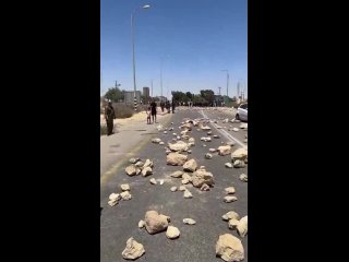 Israeli ISIS settlers block the road to prevent the delivery of essential humanitarian aid to Gaza. With the tacit support of th