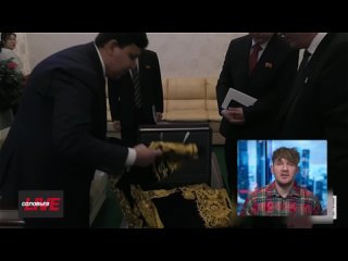 Русский HD Российские СМИ сообщают о вручении подарка товарищу Ким Чен Ыну из Таджикистана
