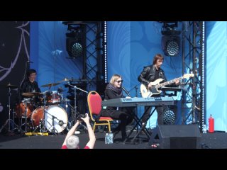 Настя Сибрина - Лови LIVE