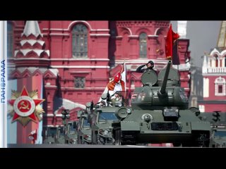 Брусчатка Красной площади содрогается от выверенного шага солдат!