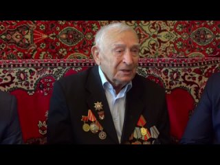 Спикер парламента Дагестана Заур Аскендеров сердечно поздравил с Днем Победы ветерана Великой Отечественной войны Юрия Антонови