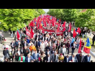 Молдова отметила День Победы! Более 50 тысяч человек приняли участие в памятных маршах, организованных нашим блоком Победа