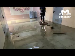 Грунтовые воды затопили подземный переход на Шолохова в Ростове