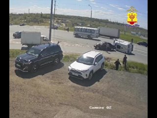 Страшная авария со скорой произошла в соседней Чувашии.    Карета скорой помощи на полной скорости врезалась в легковой... (видео)