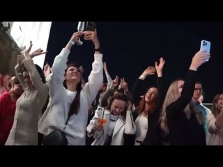 DJ Nejtrino, Andrey Exx, Сергей Арутюнов - На Заре