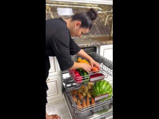 Половину съел, остальное сгнило - Егор Худоногов