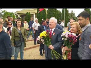 Лидер коммунистов Молдовы Владимир Воронин был сегодня на  Марше Победы. Он старше американского президента Джо Байдена, кстати.