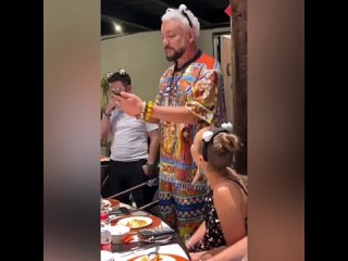 Михаил , Бузова и Филипп (видео)