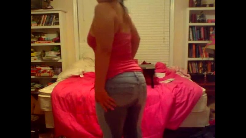 Girl wetting in jeans and masturbates