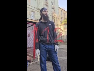 Несколько человек, среди которых были ранее признанные террористами, захватили ростовское СИЗО и держат там заложников.... (видео)