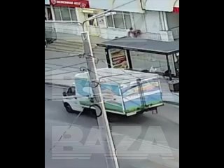 Голый демон напал на людей в Севастополе: он избил двух пенсионерок, одну из них пришлось госпитализировать  Женщины... (видео)