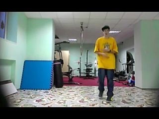 HIP-HOP ШКОЛА ATOM Dance танцы в Севастополе, БАЗОВЫЕ ДВИЖЕНИЯ ХИП ХОП, On-line тренировка по Hip-Hop №3 (Крис-крос с поднятием)