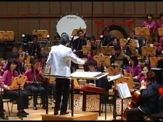 Китайский оркестр исполняет корейскую попсу хд *__*