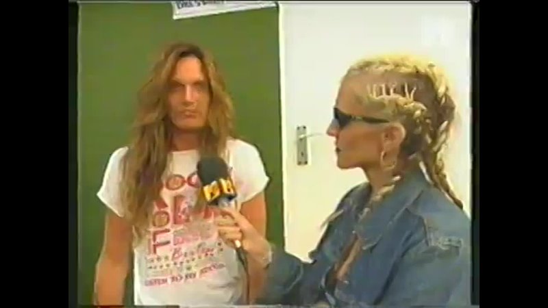 Skid Row Piece Of Me Frozen + Interview with Seb ( Live at Donington, Monsters Of Rock, Headbangers Ball,