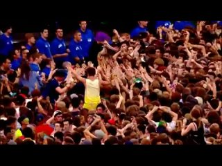 Crystal Castles - Live At Reading Festival 2012