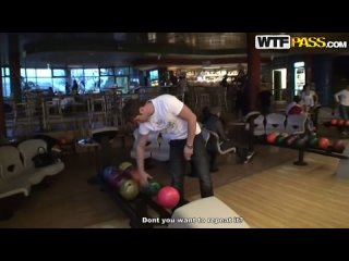 Nessa Devil - Couplesex in a bowling club