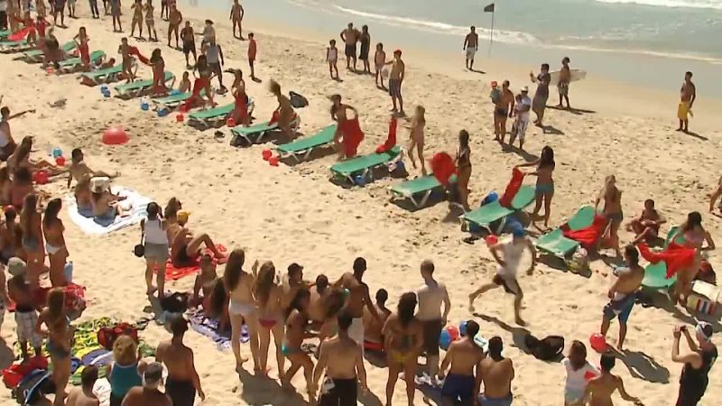 Dance Flash Mob on the beach of Tel