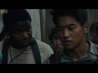 Ребята выбираются наружу.Бегущий в лабиринте  The Maze Runner (2014) Фрагмент