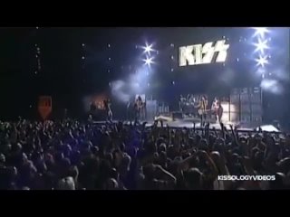 Слушаем самую популярную рок группу!!! KISS!!!!!