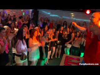 : Party Hardcore Gone Crazy Vol. 12 Part 1 (2014) HD