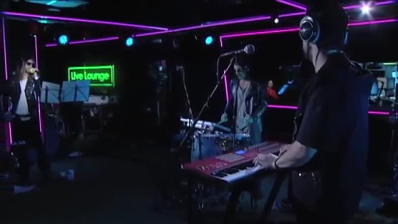 Thirty Seconds To Mars - Stay (Rihanna) in the Live Lounge