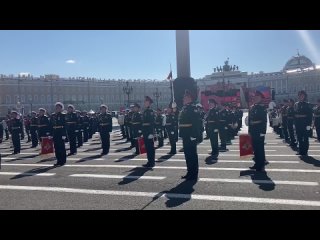 Парад Победы на Дворцовой завершен