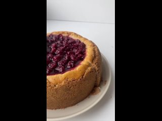 Чизкейк с маком, лимоном и ароматной вишней  Однажды, беременная Ким Кардашьян перелетела через полмира, чтобы... (видео)