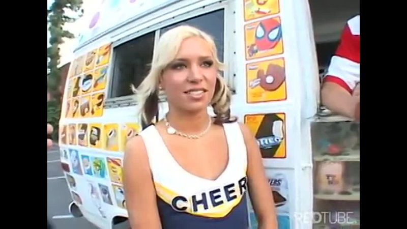 Blonde cheerleader Kacey Jordan pussy