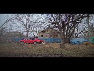 Вот так живут наши мужики, в один из предновогодних  дней, пока вся страна ушла в