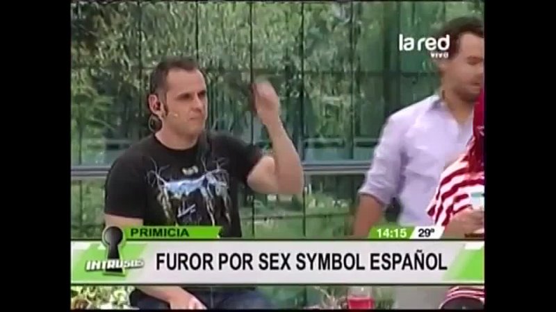 Furor por sex symbol español Actor Mario Casas está en
