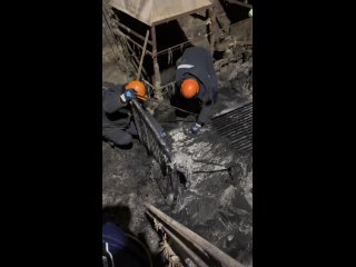Предлагаю в следующий раз собрать инициативную группу от жильцов заозёрного и показать всё это в живую, а то не верят.... - Андрей Сидоркин