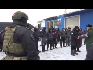 ❗ Сотрудники Росгвардии провели рейд по выявлению лиц, недавно получивших российское гражданство, но не вставших на... (видео)