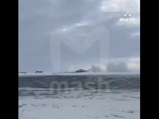 Самая эпичная аварийная посадка прямиком из аэропорта Нового Уренгоя. Грузовой самолёт авиакомпании "Атран" выкатился... (видео)