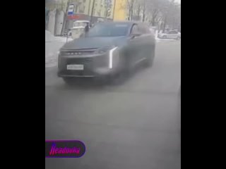 В Хабаровске водитель легковушки сбил 55-летнюю женщину, которая торопилась на автобус    В Хабаровске машина сбила... (видео)