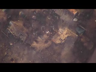 ✈💣 Российские ФАБы разносят ПВД оккупантов в Запорожской области    На кадрах довольно крупная подборка недавней... (видео)