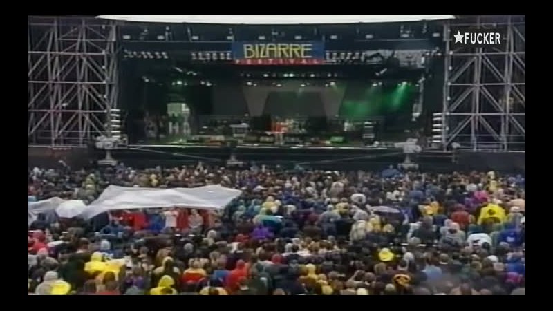 Deftones - Bizarre Festival (1998)