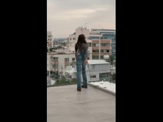 Екатерина Варнава, выглядя очень худой, вызывает тревогу своими танцами, которые напоминают Карлсона, живущего на крыше. (видео)