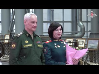 ⭐️🇷🇺 Белоусов вручил награды отличившимся женщинам-военнослужащим.    Министр обороны Андрей Белоусов в преддверии 8... (видео)